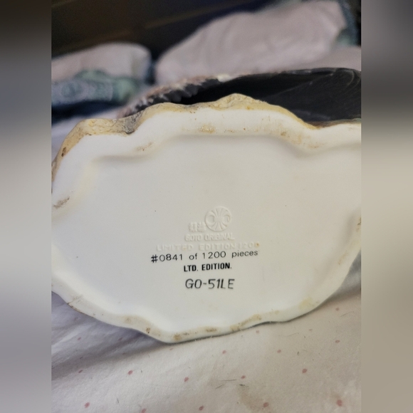 Porcelain Brown Pelican Bird Figure By Goto Originals Limited Edition 841/1200 - Picture 5 of 6